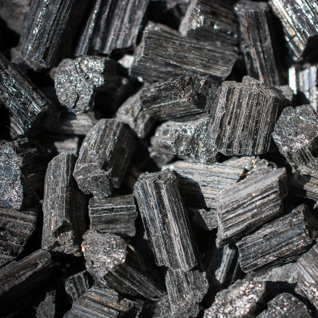 vivi & vela black tourmaline inspiration - raw black tourmaline crystals with sharp, angular edges